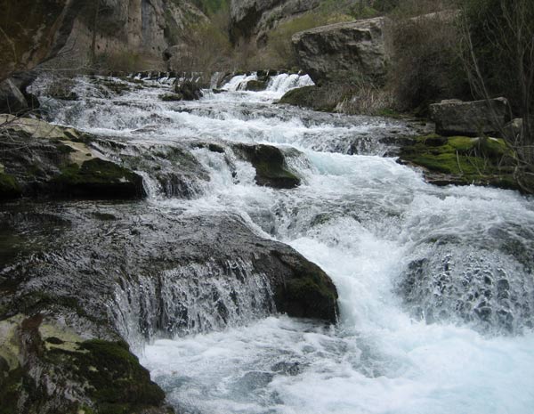 Nacimiento rio Pitarque